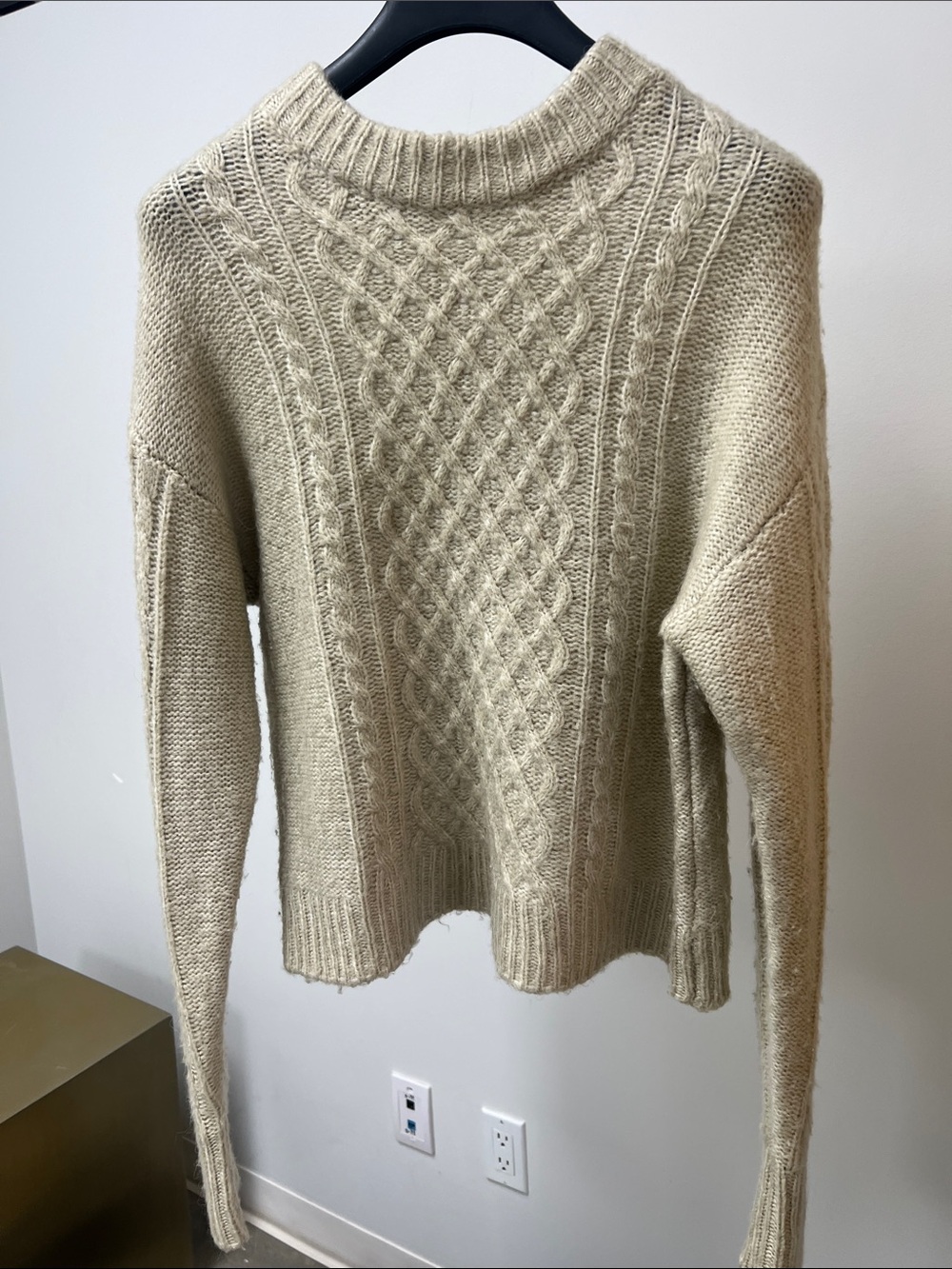 Classic Cable Knit Crewneck Sweater - Cream